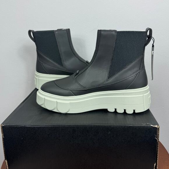 New Sorel Caribou X Boot Chelsea WP in Jet, Pixel Leather Women's Size 11 - Picture 6 of 9